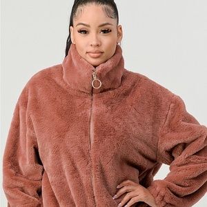 Faux Fur Cropped Jacket with front zipper